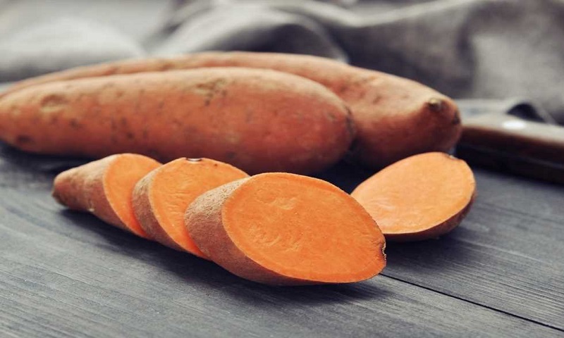 4 أسباب تجعل البطاطا الحلوة من أفضل الأطعمة لخسارة الوزن