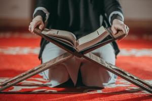 نساء أسوات في القرآن : من جدّتنا حواء إلى هاجر
