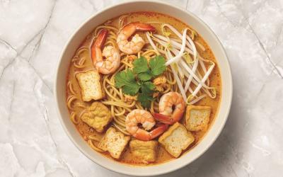 شوربة نودلز اللاكسا