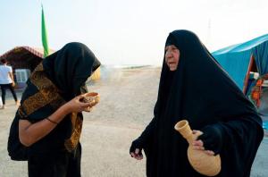 التبرع والنذر البسيط في شهر محرم